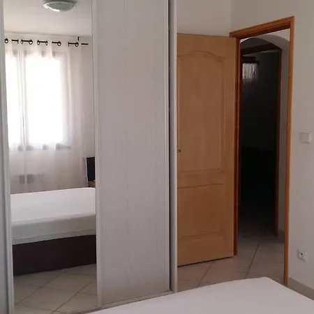 Bas De Chez Mr.girolami Dominique