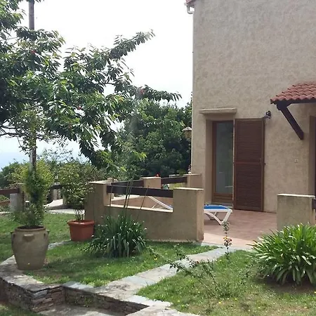 Semesterbostad Bas De Chez Mr.girolami Dominique Bastia (Corsica)