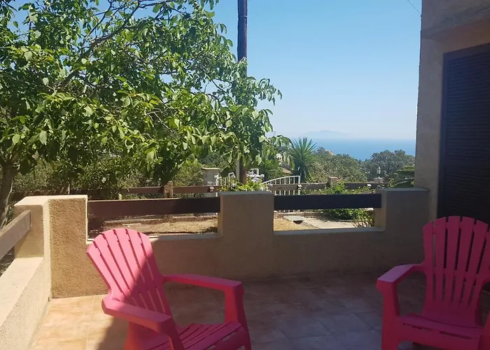 Bas De Chez Mr.girolami Dominique Сasa de vacaciones Bastia (Corsica)