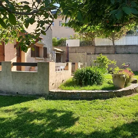 Bas De Chez Mr.girolami Dominique