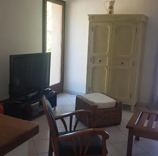 度假居 Bas De Chez Mr.girolami Dominique *