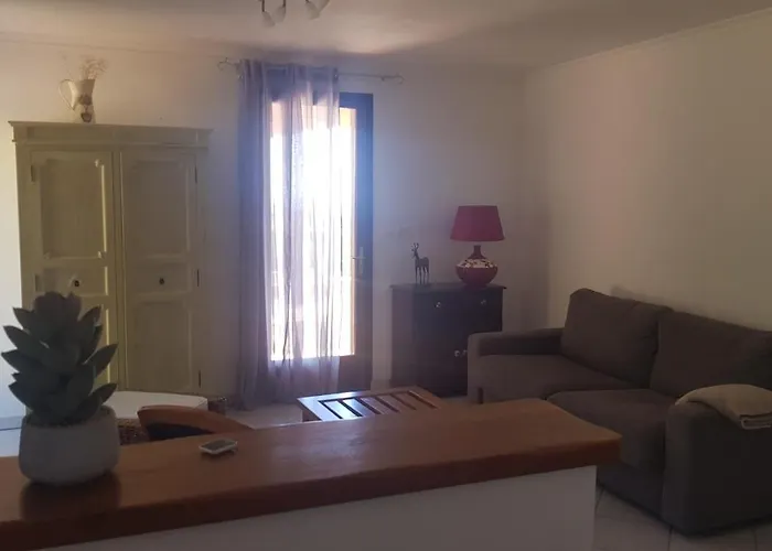 Bas De Chez Mr.girolami Dominique * 巴斯蒂亚